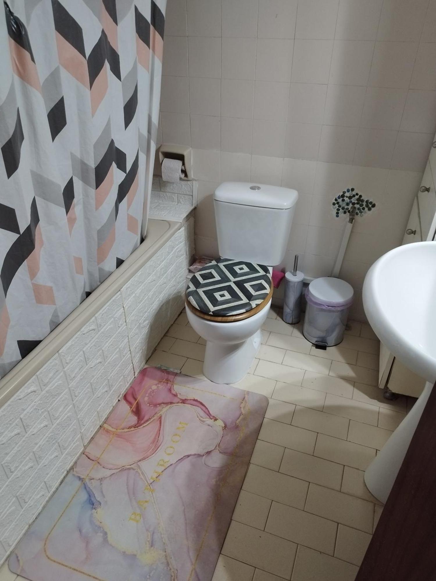 Private In Shared House Tesalónica